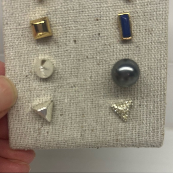 Stud earrings - Stella & Dot - Picture 2 of 3